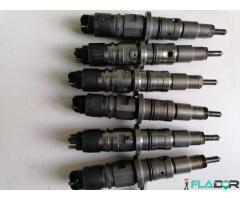 0445120057 500060544 2854608 504091505R 0986435552 Bosch Injector Iveco Case IH New Holland