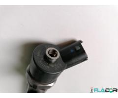 0445110109 Bosch 8201408765 Injector Renault Kangoo 1.9 dCi 4x4 Kangoo Express 1.9 dCi