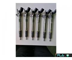 33800-2U000 Continentl 338002U000 Injector Kia Optima Proceed Sportage Ceed Stonic / Hyundai Tucson1