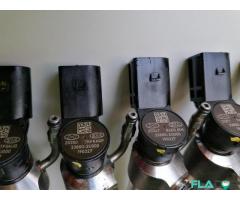 33800-2U000 Continentl 338002U000 Injector Kia Optima Proceed Sportage Ceed Stonic / Hyundai Tucson1
