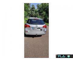 Opel Astra J 2011 - Imagine 2/6