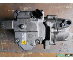 0422001350 88370-47030 Compresor de aer condiționat Toyota Auris Prius 1.8 Hybrid