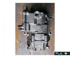 0422001350 88370-47030 Compresor de aer condiționat Toyota Auris Prius 1.8 Hybrid