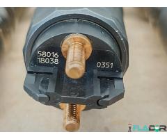 0445120351 5801618038 5801598375 ­0986435678 Injector Case IH / Iveco /New Holland T6 /T7 - Imagine 4/6