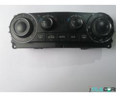 Climatronic Mercedes C-Class A2038304085