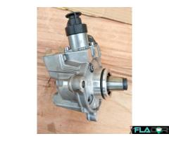­0445010736 A6540704301 Bosch Pompa Inalta Presiune Mercedes C-Class W205 /E-Class W213 1.6 /2.0