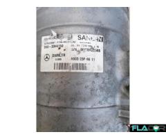 A0032306611 A0008303204 Compresor AC Mercedes C E GLC GLE S Class eSprinter eVito