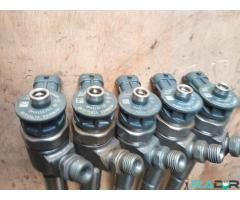 0445110713 55488616 Bosch Injector Opel Antra A Cascada Insignia A B  Zafira Tourer 2.0 CDTI / CDTi