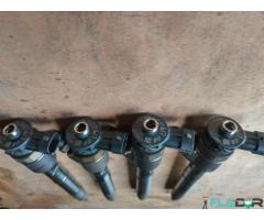 0445110589 33800-2A610 0445110588 Bosch Injector Hyundai Kia 1.6 CRDI / 1.6 /1.7 CRDi