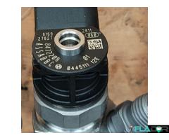 044511112E 13538472208 Bosch Injector BMW 1 F40 BMW 2 F45 BMW X1 F48 LCI 2.0