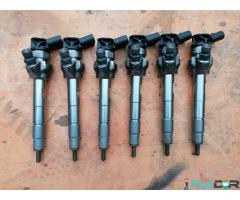 044511112E 13538472208 Bosch Injector BMW 1 F40 BMW 2 F45 BMW X1 F48 LCI 2.0