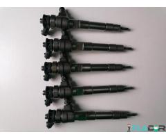 8201636333 0445110800 166007427R 0445876882 Injector Dacia Renault Nissan Mercedes 1.5 Blue dCi