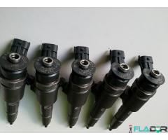 CV6Q-9F593-AA CV8Q9F593AA 0445110489 Bosch Injector Ford Focus Transit Kuga 1.5 1.6 TDCi