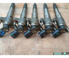 95529324 A2C3922640002 95529876 166009567R VDO Injector Nissan Opel Renault 2.3 dCi / 2.3 CDTI