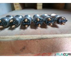 0445120237 ­0445120144 84347519R 5263310 Bosch Injector Case IH New Holland Cummins - Imagine 4/6