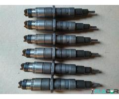 0445120236 ­0445120029 0986435522 0445120125 Injector Case IH Cummins Komatsu New Holland