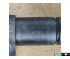8-98011604-1 DCRI106980 095000-6983 Denso Injector Isuzu DMAX 30 DiTD