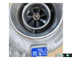 5802761714 12709700329 5801630978 5801964543 5801630965 BorgWarner Turbosuflanta Iveco / Case IH